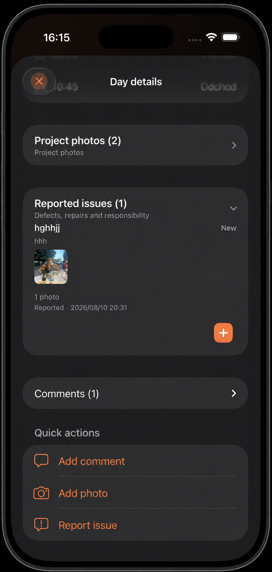 Worker day detail with photos, issue, and quick actions